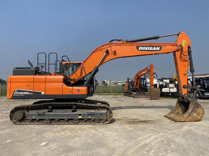 Usato 2019 DOOSAN DX235 NLC-5