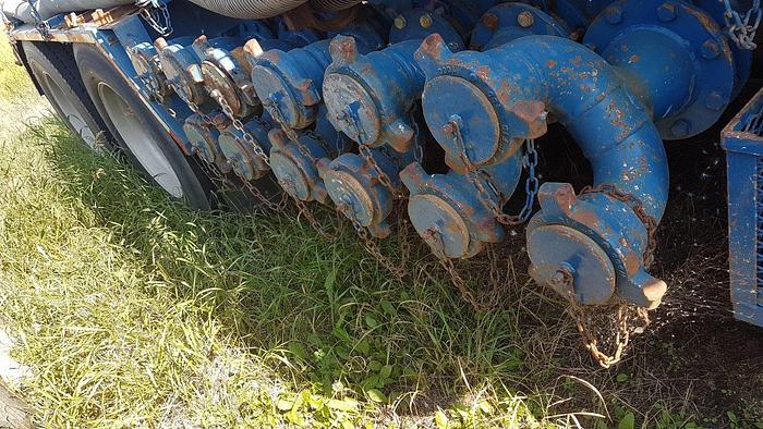 Used 1997 Peerless Baker Hughes Hydra Frac Blender Trailer