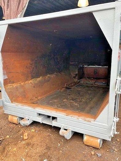 Used 35-Yard PTR Low-Profile Self-Contained Compactor