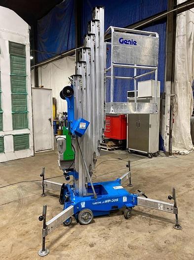 Used 2012 GENIE AWP30S