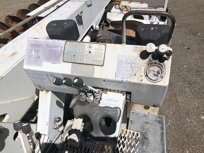 Used 1998 Ford F750 , Terex Digger Boom