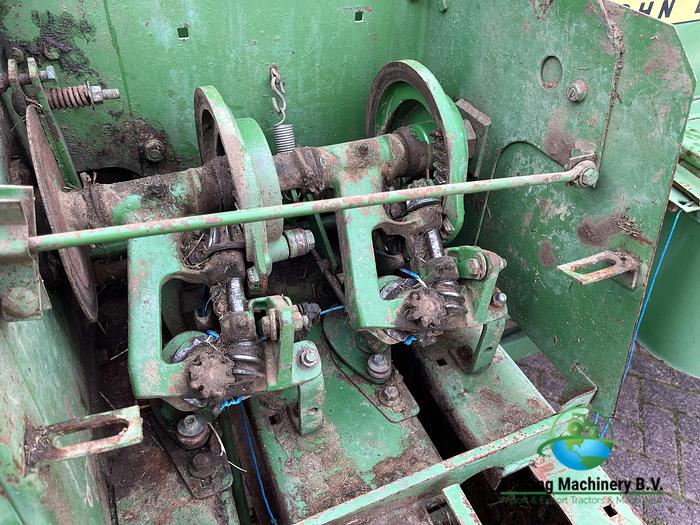 Used 1985 John Deere 336