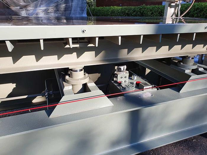 Used 1995 ORMA macchine Italy Veneer press ORMA NPC 3000, 2 decks