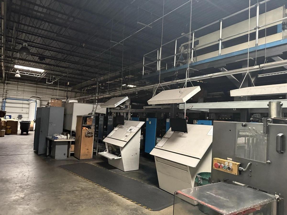Used Harris V30 16 Unit printing press, 2 JF35 folders, Martin Splicers GMI Color
