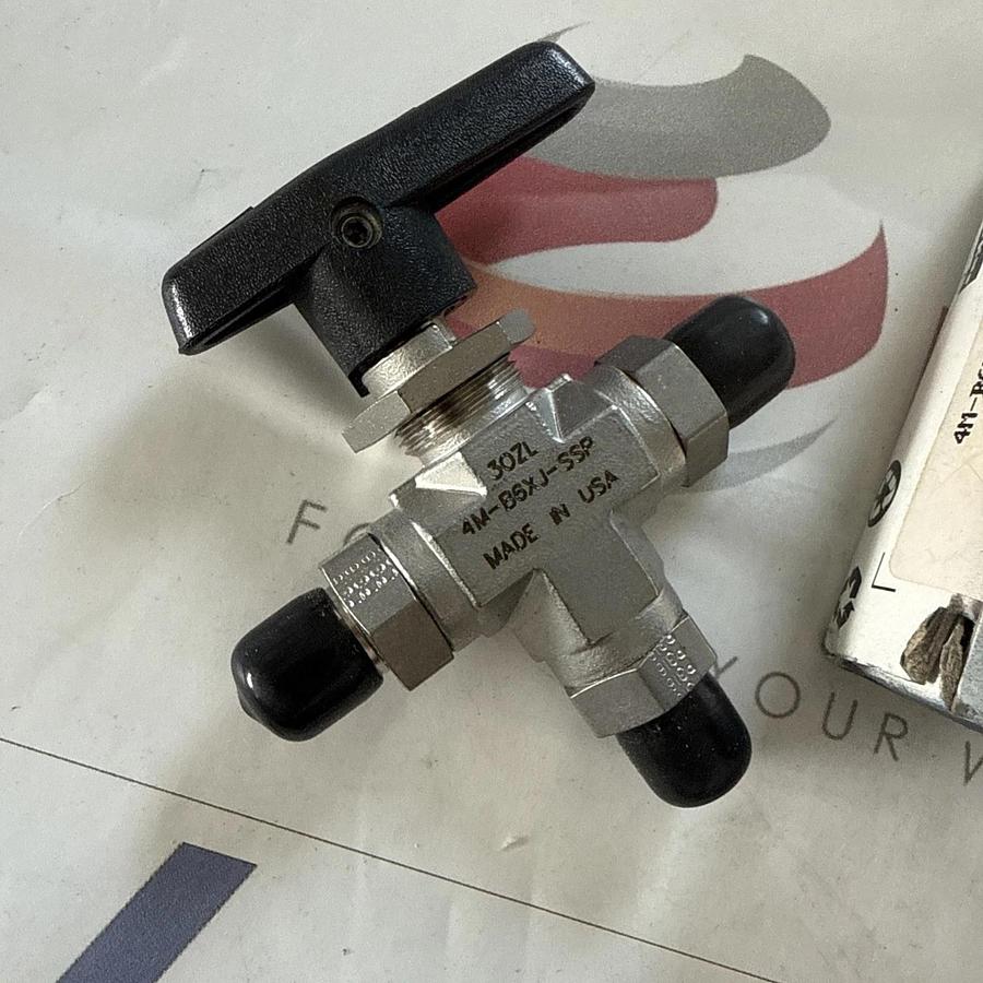 Parker 4M-B6XJ-SSP Ball Valve NEW