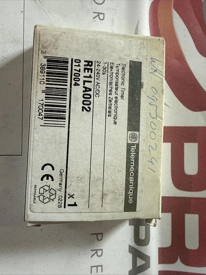 TELEMECANIQUE RE1LA002 TIME DELAY RELAY 24/240VAC/DC 1-30 SECONDS NEW