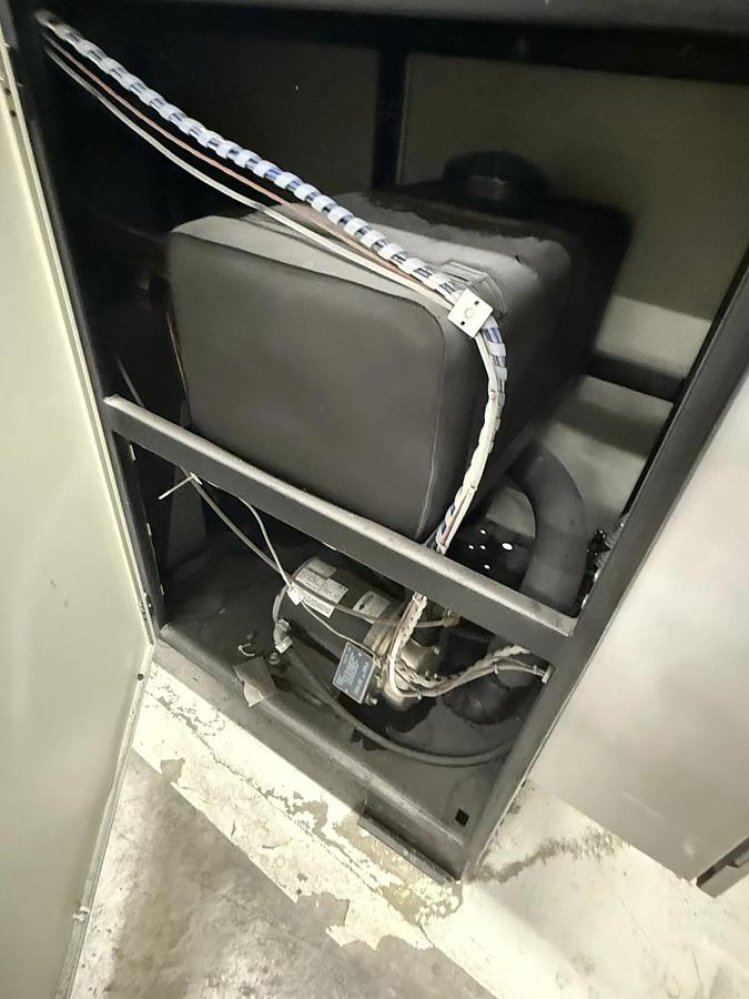 Used AWS Chiller Thermal Care LQ2R1004 Remote Air Cooled Condensor Chiller 460/3/60