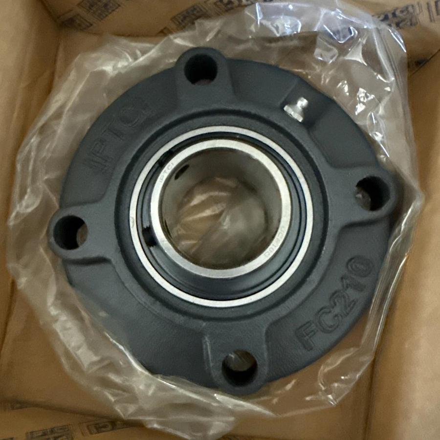 IPTCI UCFC210-50MM 4 BOLT RND FLANGE PILLOW BLOCK BEARING NEW