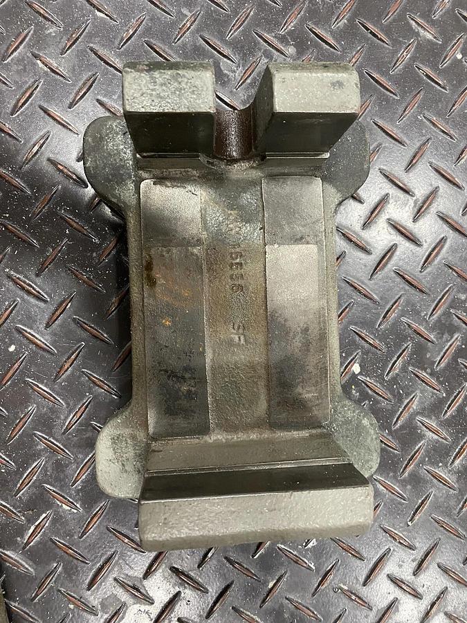Used 4 Heavy Duty MACHINE WEDGE BASE LEVELING  BLOCKS. BASE 6 1/4” X  4 1/8”.