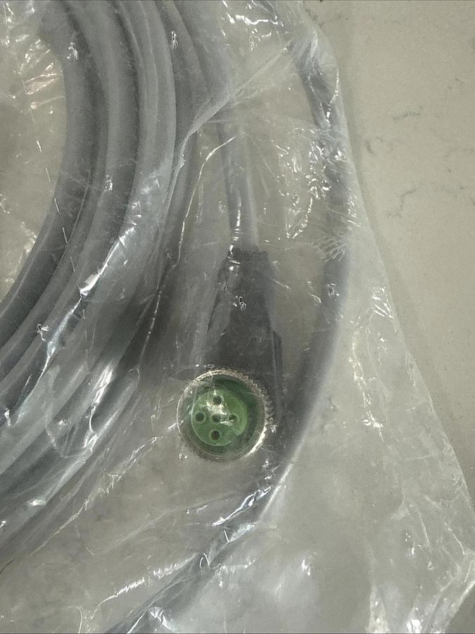 MURR ELEKTRONIK 7000-13261-3300500 / 7000132613300500 NEW