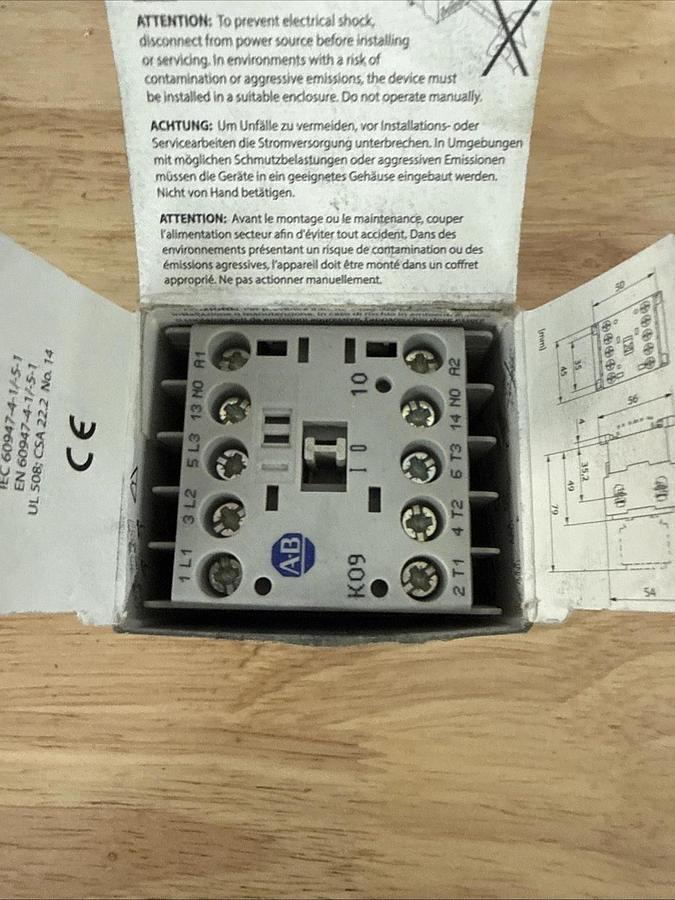 ALLEN BRADLEY 100-K09ZJ10 MINI CONTACTOR NEW