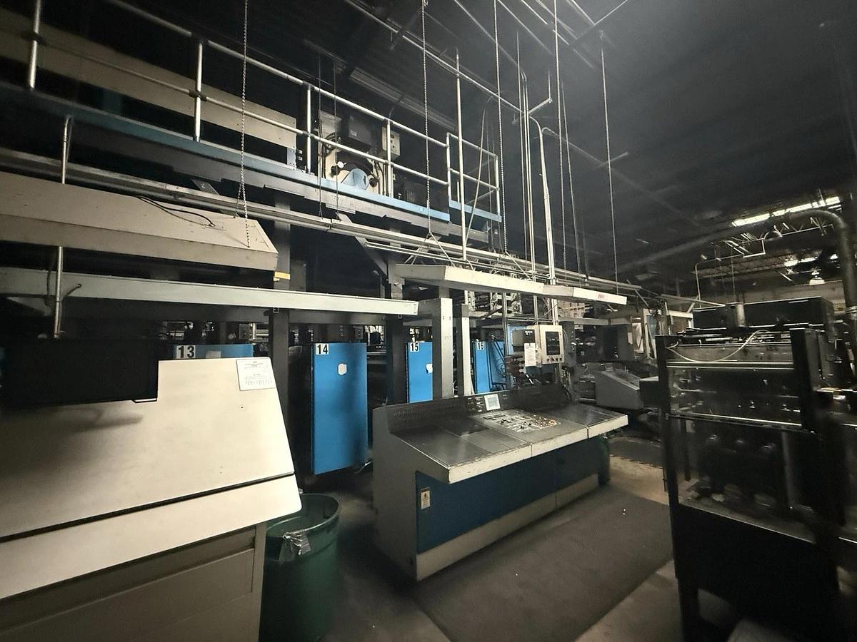 Used Harris V30 16 Unit printing press, 2 JF35 folders, Martin Splicers GMI Color