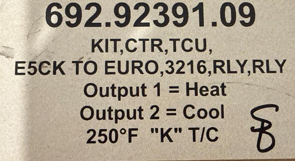 Eurotherm 3216 Temperature/Process Controller 3216 NEW
