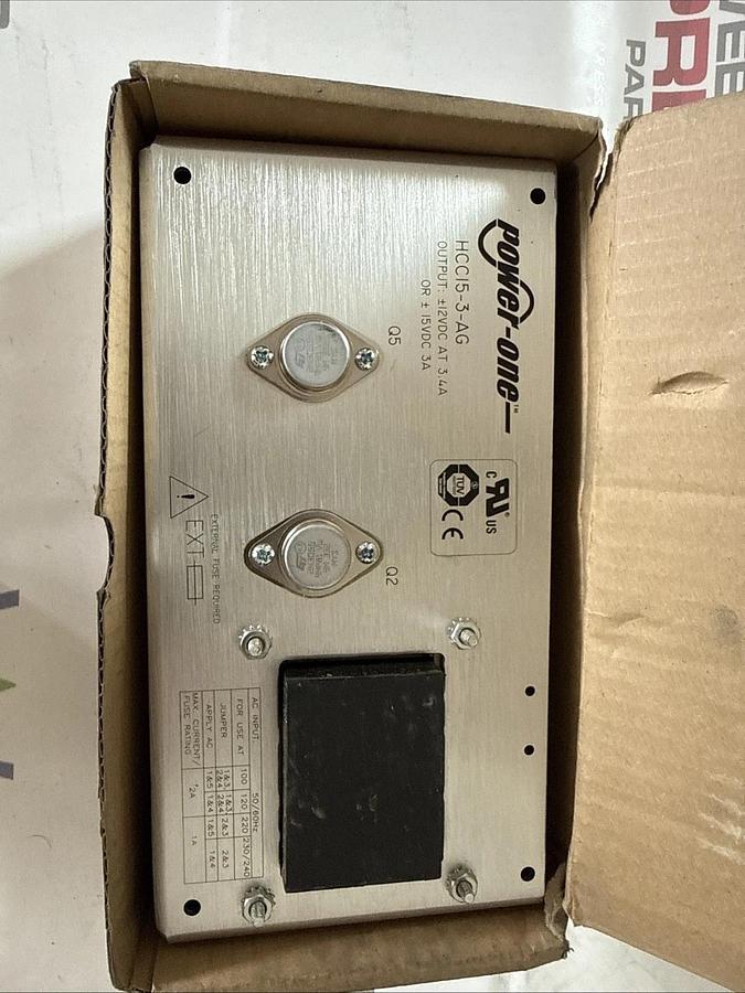 NEW POWER-ONE POWER SUPPLY HCC15-3-AG