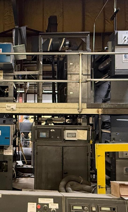 Used Worldwide Graphics UV Coater 22.750” Cutoff Spot And Flood Prime UV