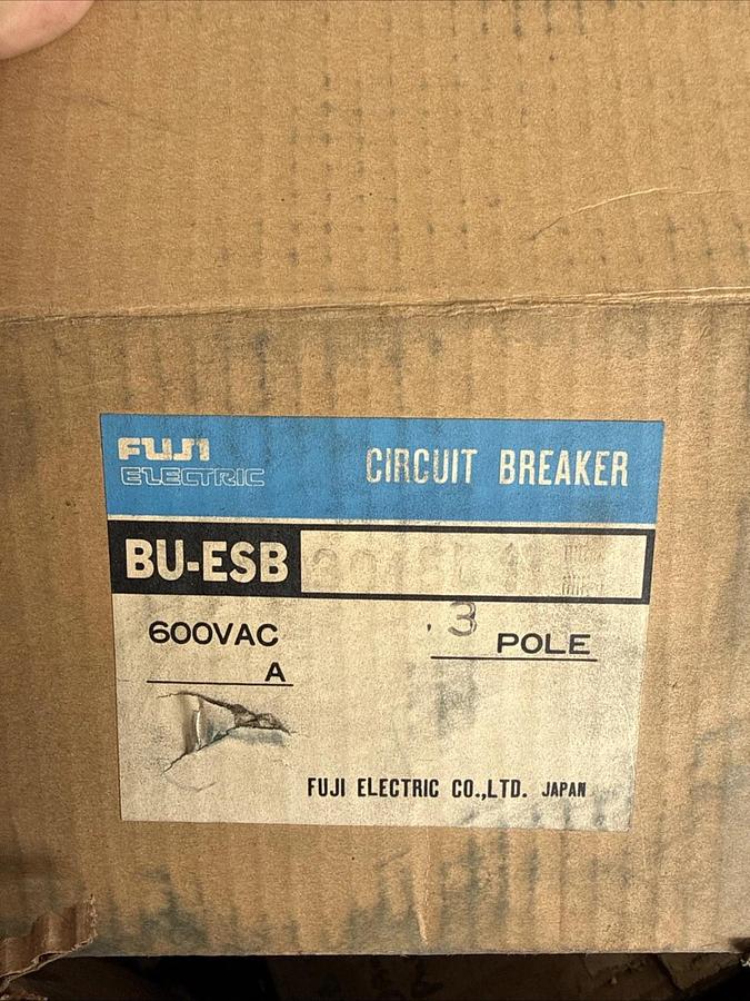 FUJI ELECTRIC BU-ESB  BU-ESB3015 Molded Case Circuit Breaker 3p 15a Amp 600v NEW