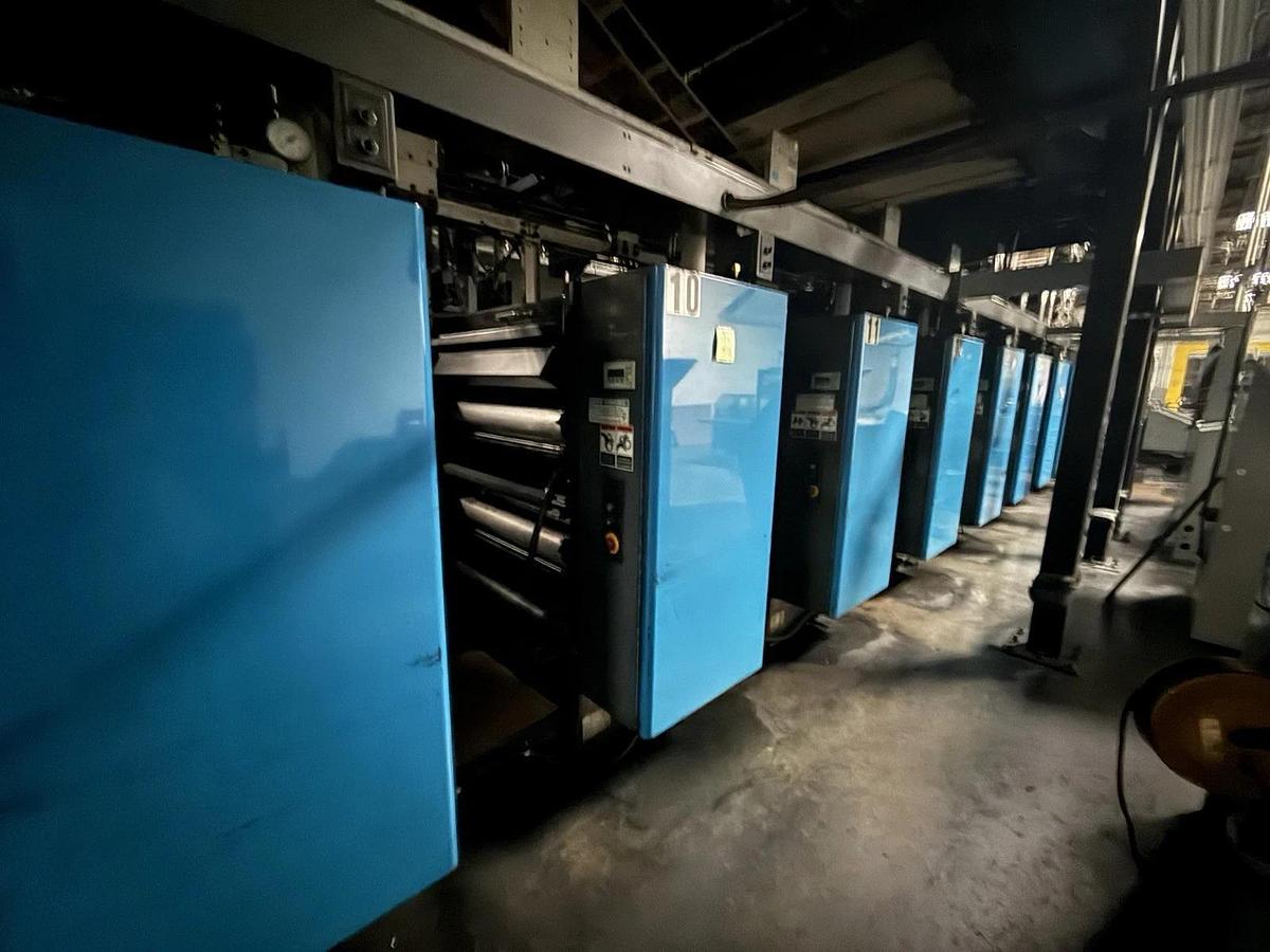Used Harris V30 16 Unit printing press, 2 JF35 folders, Martin Splicers GMI Color