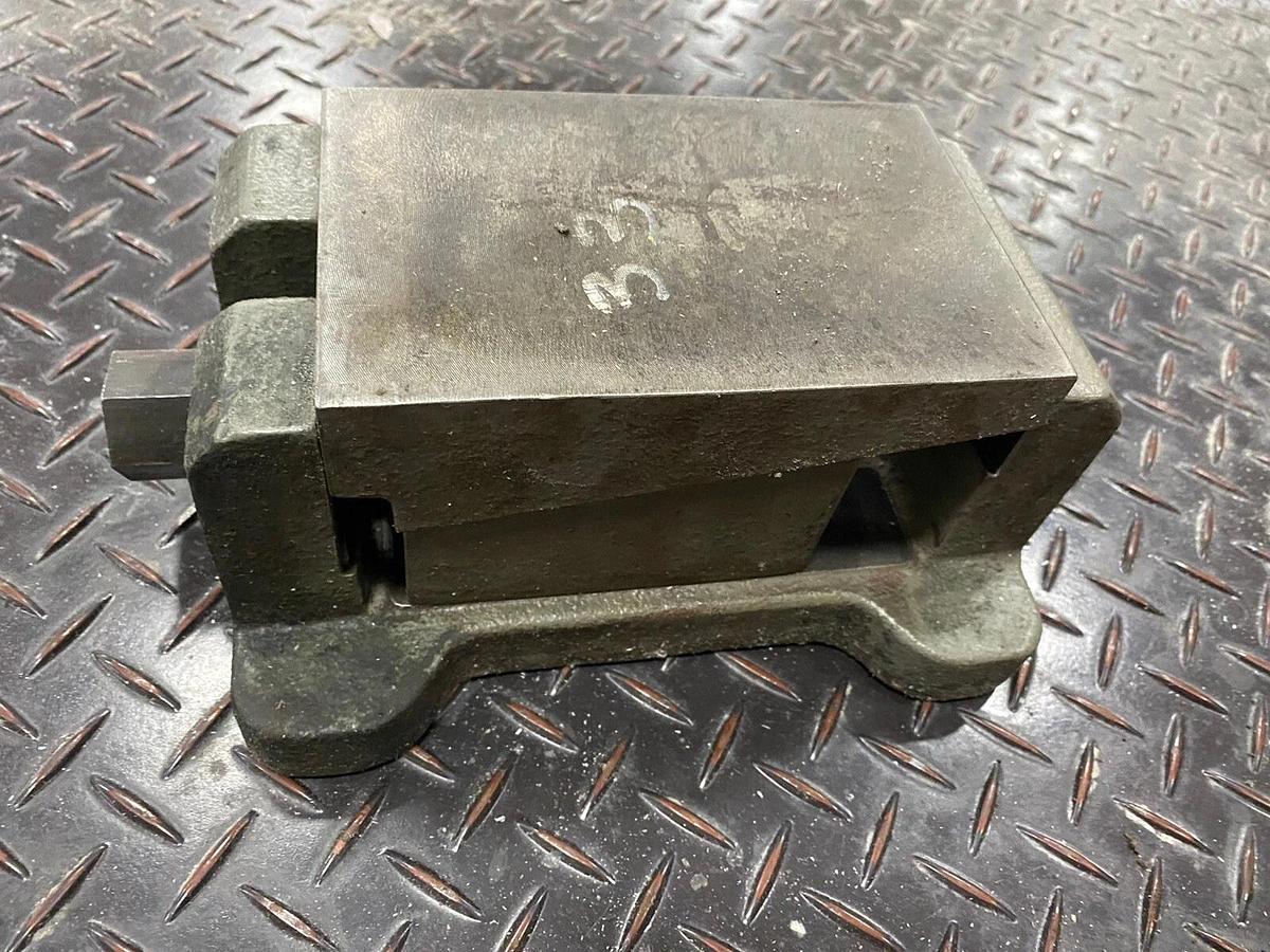 Used 4 Heavy Duty MACHINE WEDGE BASE LEVELING  BLOCKS. BASE 6 1/4” X  4 1/8”.