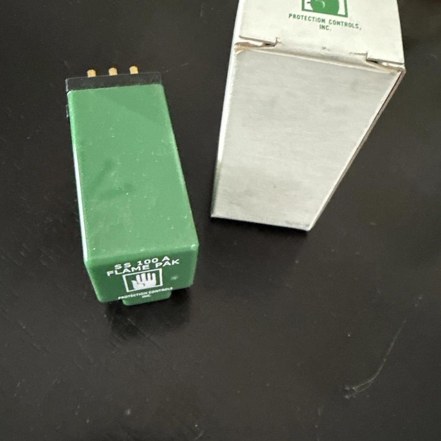 Protection Controls SS100A Flame Pak Safety Relay NEW