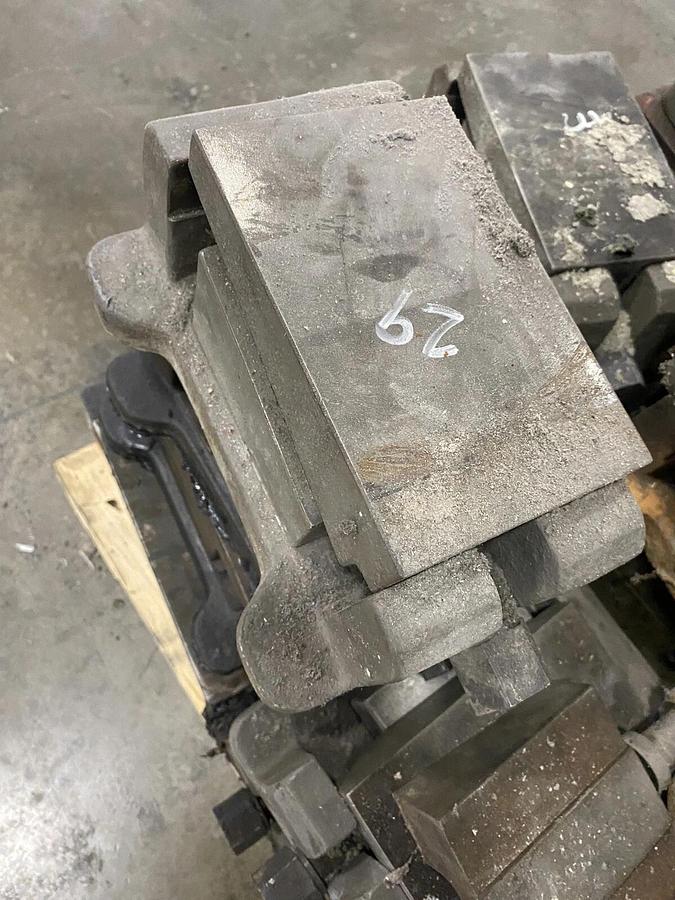 Used 4 Heavy Duty MACHINE WEDGE BASE LEVELING  BLOCKS. BASE 6 1/4” X  4 1/8”.