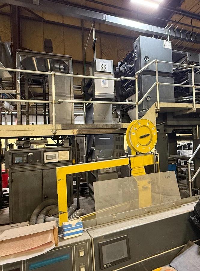 Used Worldwide Graphics UV Coater 22.750” Cutoff Spot And Flood Prime UV