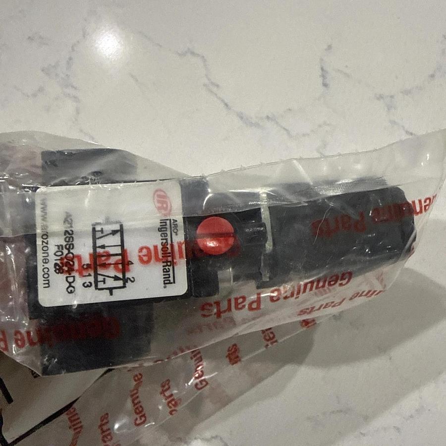 INGERSOLL RAND A212SS-024-D-G NSNP NEW