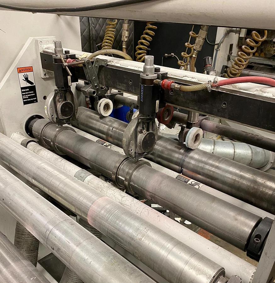 Used Scheffer rotary cutter with high speed T.ED delivery and shear slitter WPM