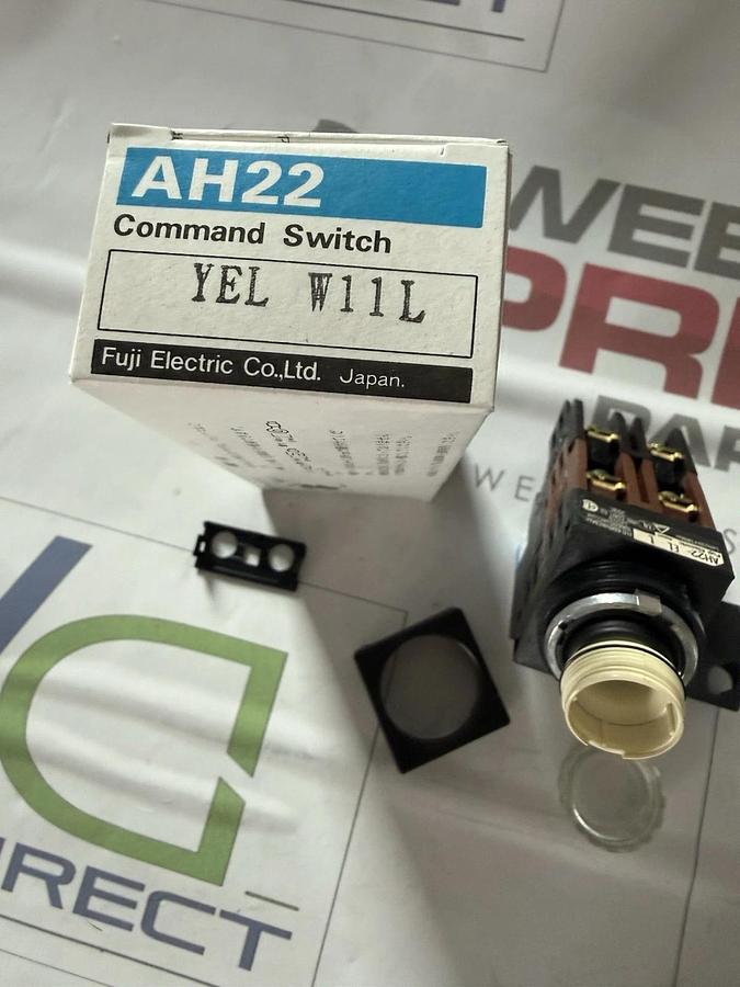 Fuji Electric AH22 Command Switch AH22-YEL W11L New