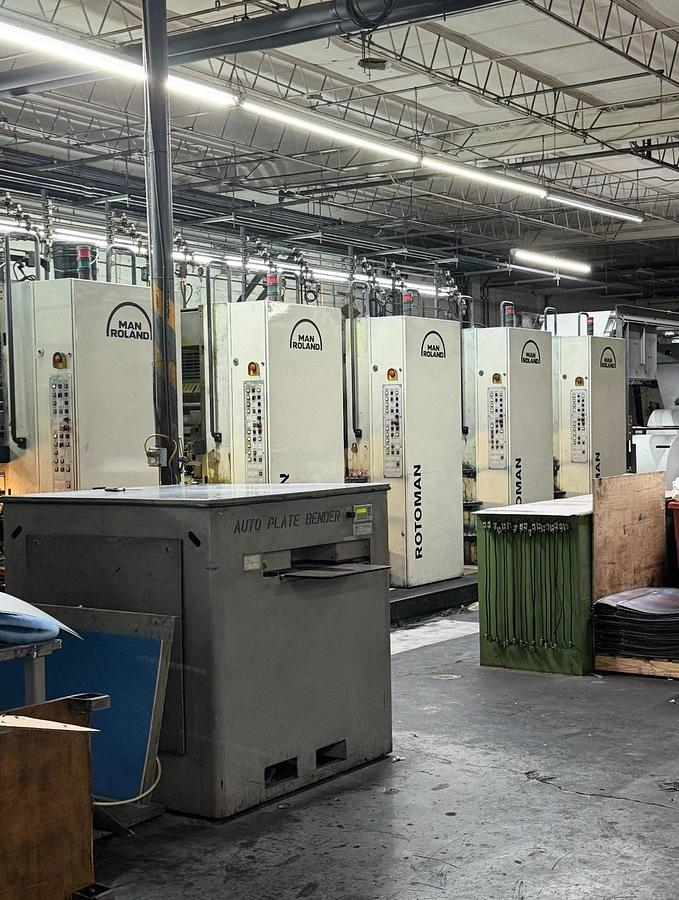 Used Man Roland Rotoman 22.750” Cutoff Vits Sheeter Folder