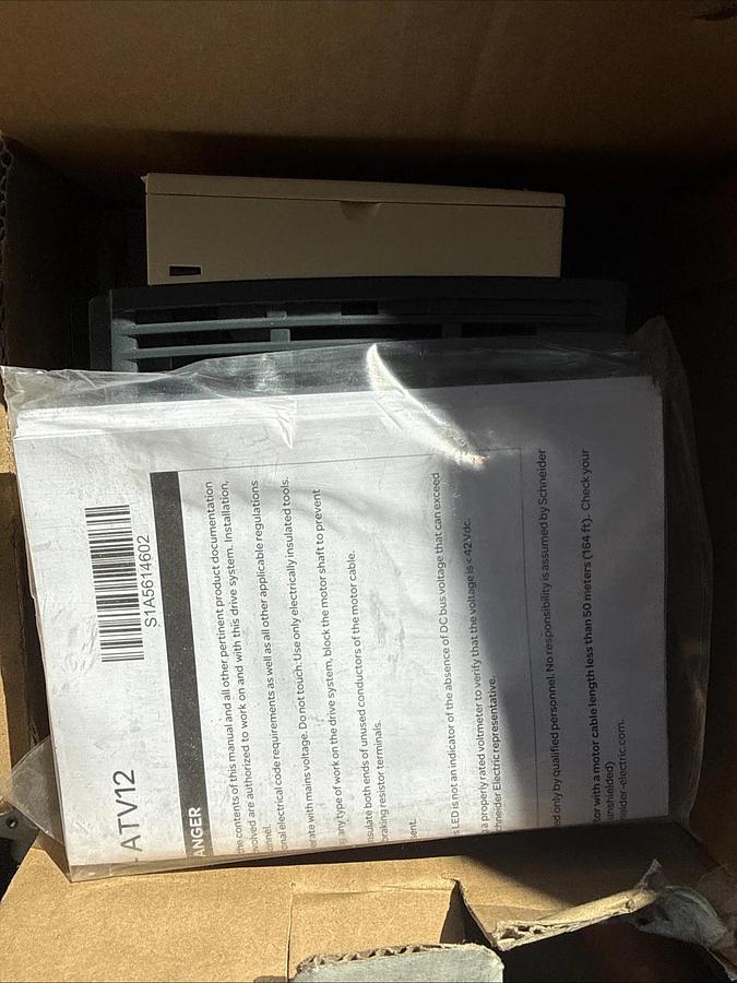 Schneider ATV12HU15M2 Inverter PLC Module New In Box
