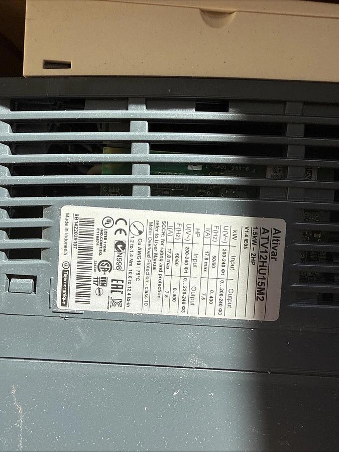 Schneider ATV12HU15M2 Inverter PLC Module New In Box