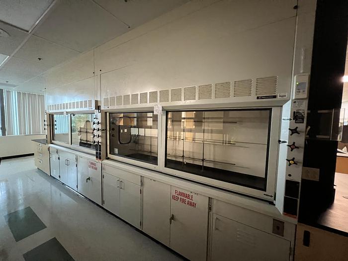 Used FISHER HAMILTON 8' SafeAire Fume Hood, Split Sash