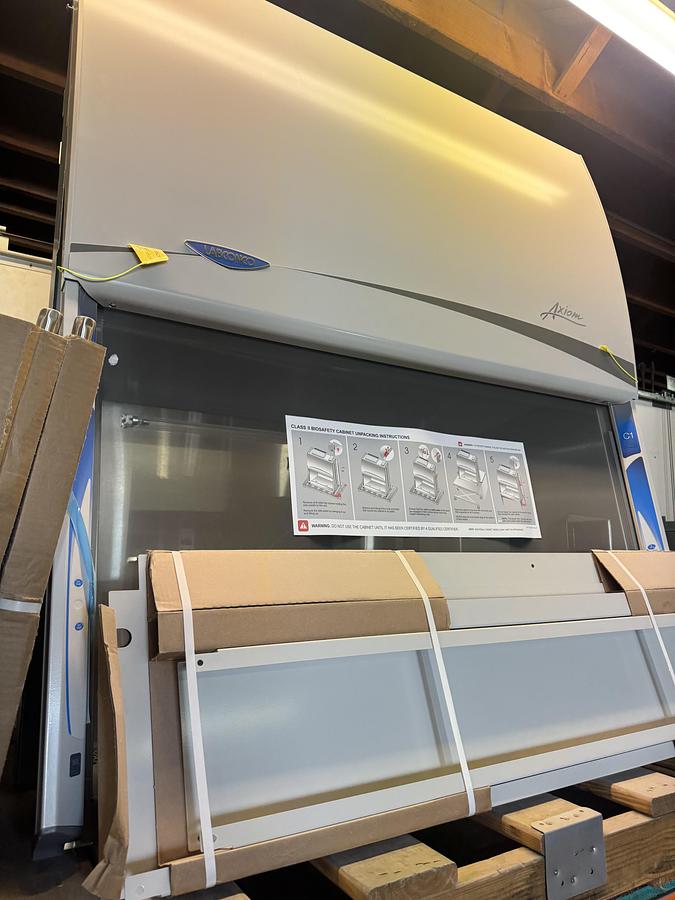 Used 4ft Labconco™ Purifier Axiom Class II Type C1 Biosafety Cabinet