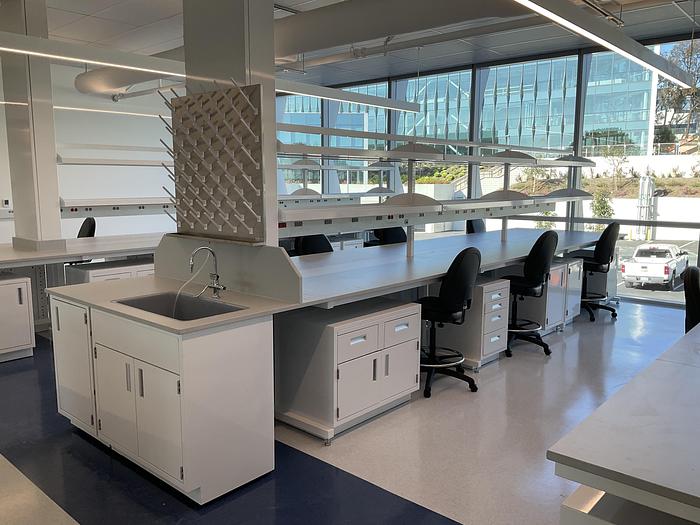 Used Custom Island Bench (Fixed Casework)