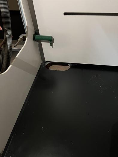 Used Hanson 4' Fume Hood