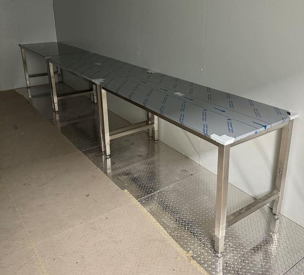 Used Used Stainless Steel ( TABLE )Type 304 Brush #4 Finish Lab Bench / Table