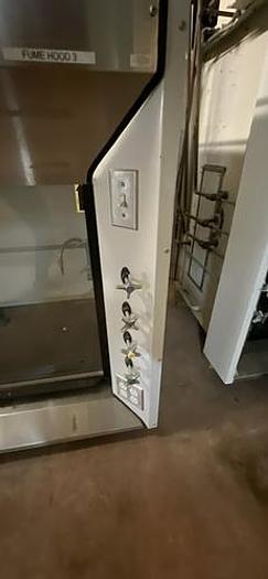 Used Genie Scientific 6' Fume Hood, Combo Sash