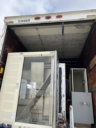 Used Lyline 6' Fume Hood