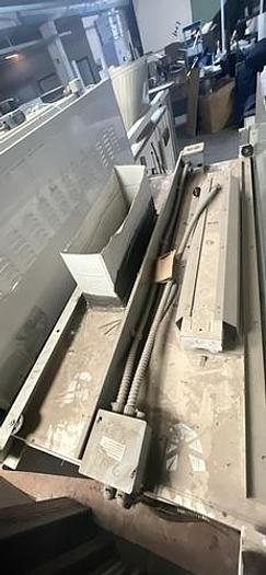 Used Hanson 6' Fume Hood, Model 5SA70A