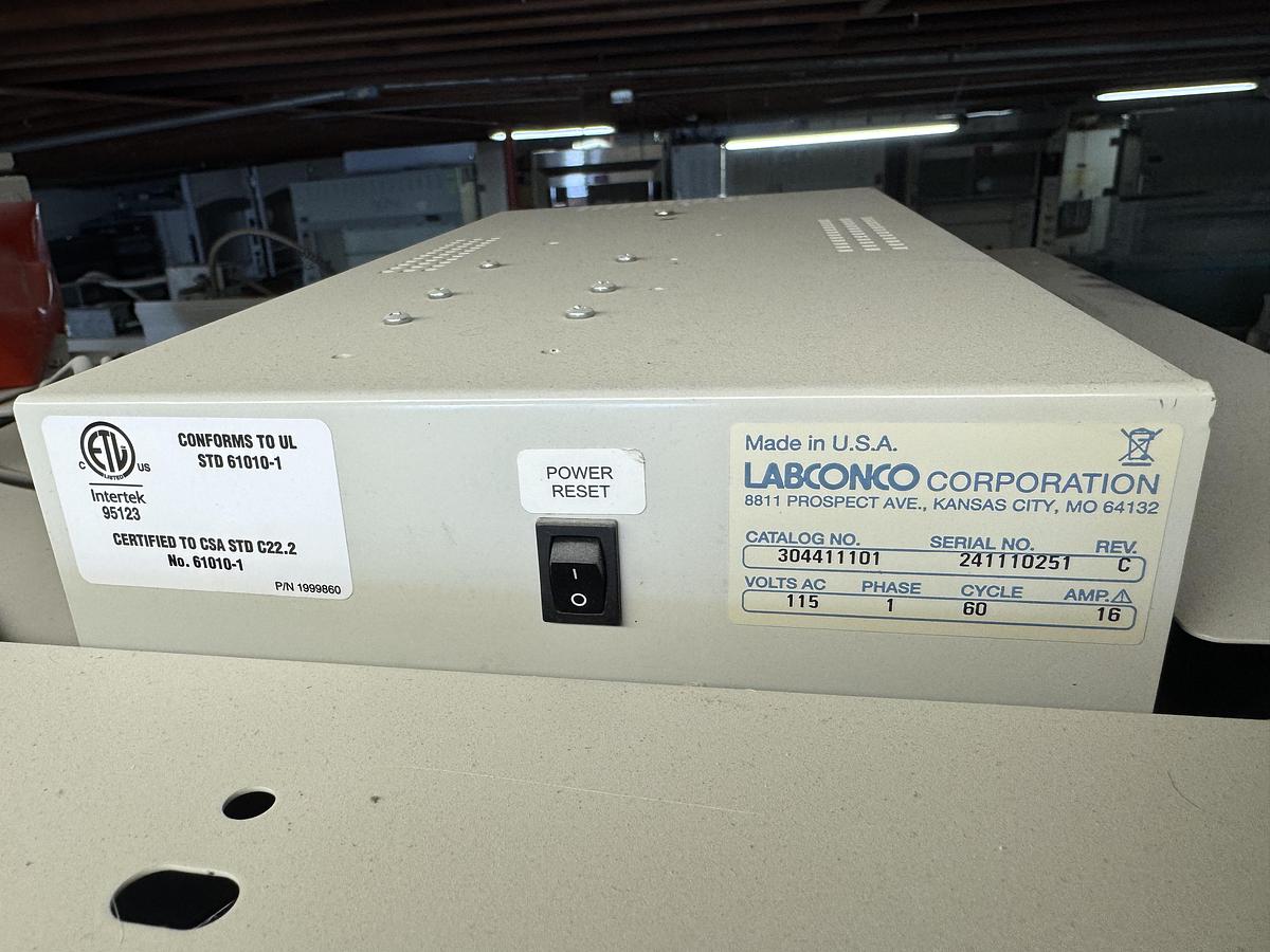 Used 4ft Labconco™ Purifier Axiom Class II Type C1 Biosafety Cabinet