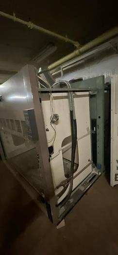 Used HAMILTON SAFEAIRE 6' Brown Fume Hood, Vertical Sash