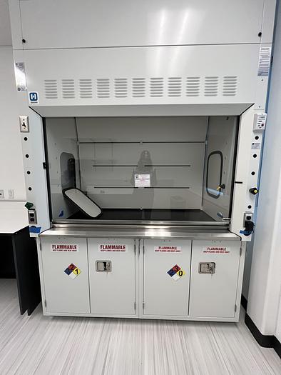 Used Hanson 6' Fume Hood, Model 5SA70A
