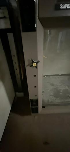 Used HAMILTON SAFEAIRE 6' Brown Fume Hood, Vertical Sash