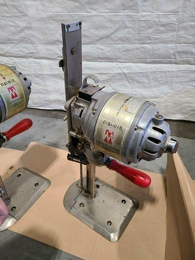 Used Maimin Powrmaster Fabric Cutting Machine End Cutter Leather Fabric