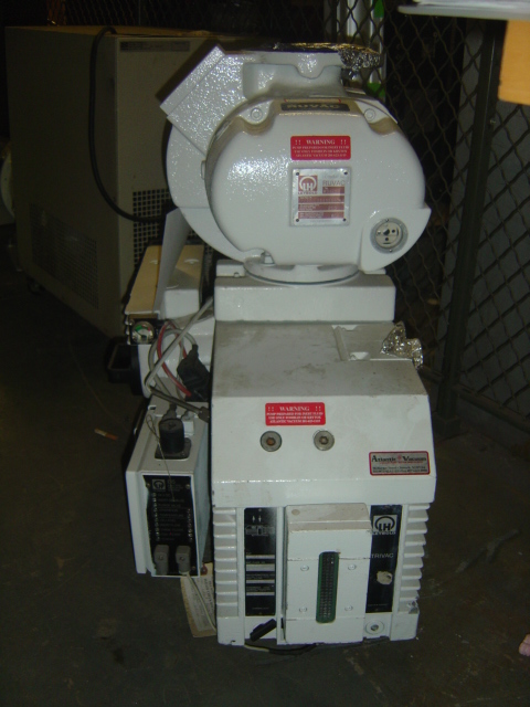 Used Leybold  Ruvac & Trivac WAU251(Top) / D65BCS (Bottom)
