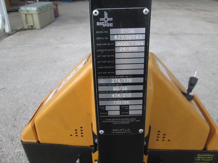 Used Big Joe E-30 Electric Pallet Jack