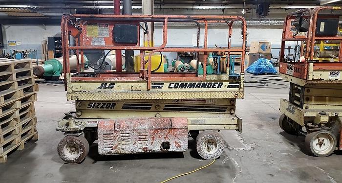 Used JLG IND. MDL. CM-2033 ELECTRIC SCISSOR LIFT