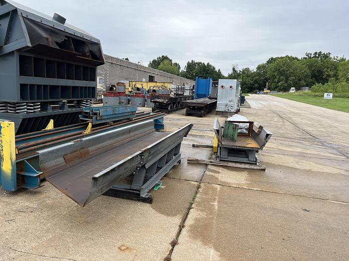 Used WEBSTER INDUSTRIES FLAT SPRING SHAKER CONVEYOR