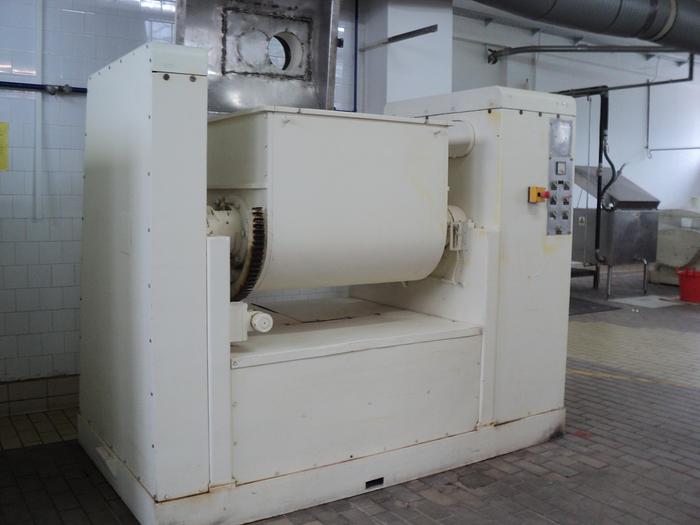 Used (3) HECRONA Z-BLADE MIXERS