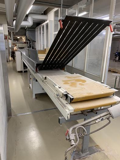 Used cooling tunnel type KS-620 with a working width of 620 mm.